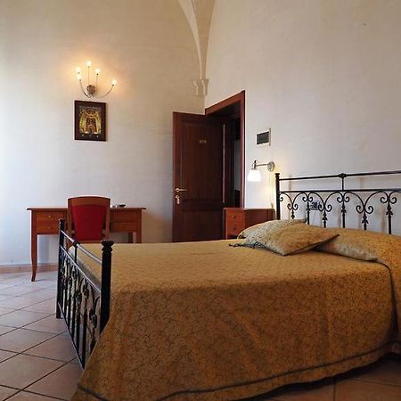 Mini Hotel Peperoncino Palace 2 Racale Esterno foto